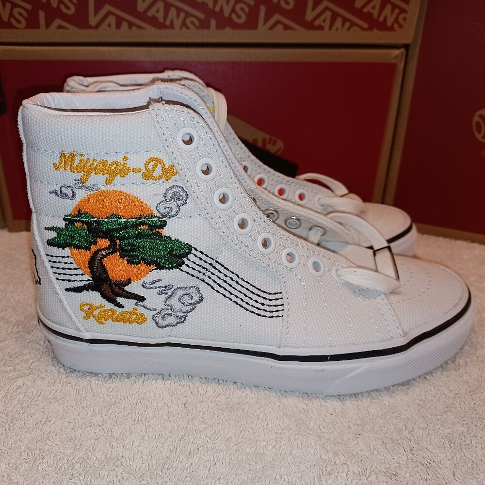 VANS X Men's 3.5/Women's 5 Cobra Kai Sk8-Hi Miyagi Do Shoes White VN0A32QGAHP